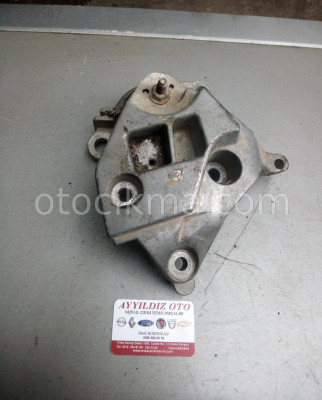 RENAULT CLİO 1.5 MOTOR KULAĞI 8200267625