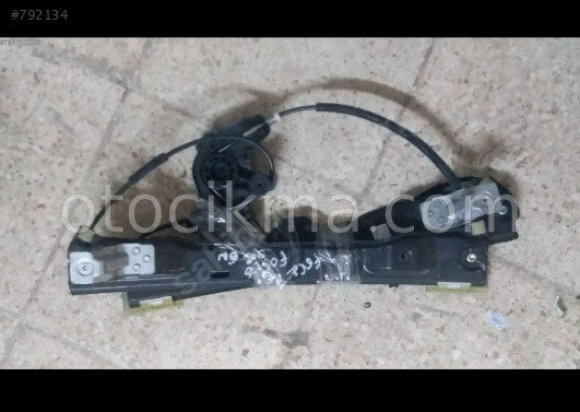 2012 ford focus sol on cam krikosu orj.cıkma