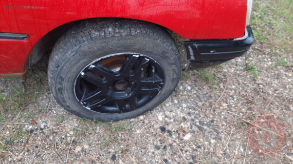 peugeot 205 1.4 benzinli çıkma 14inç çelik jant takımı