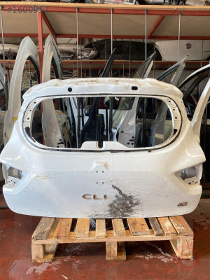 RENAULT CLIO 4 ORİJINAL ÇİKMA ARKA BAGAJ KAPİSI GÜL OTOMOTIV