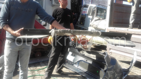 AMAROK ARKA TAMPON VE TÜM ÇIKMA YEDEK PARÇALAR