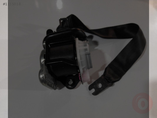 AUDİ S3 2014 SAĞ FÜNYELİ EMNİYET KEMERİ HATASIZ SÖKME