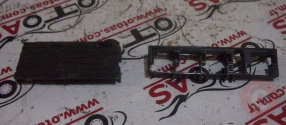 VOLKSWAGEN PASSAT B7 ECU KONTROL BRAKETİ TUTUCU 3C0907613