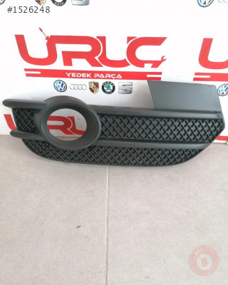 8U0807682A SİS FARI ÇERÇEVESİ AUDİ Q3 2012 >>2014