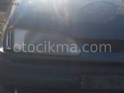 1996 renault 19 europa 1.6 hb çıkma sağ far