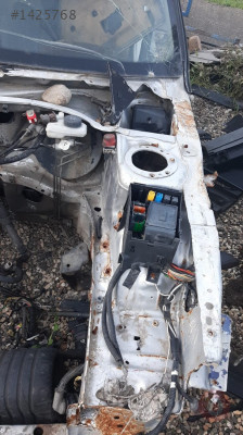 peugeot 306 kesme sol ön podya
