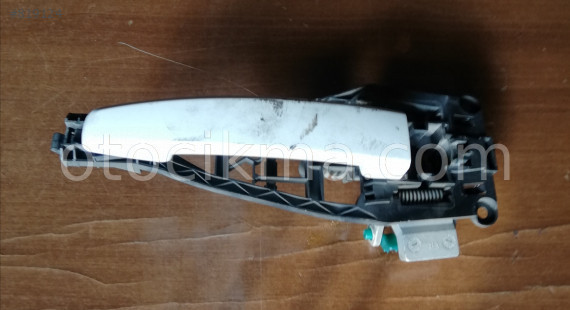OPEL ASTRA H SAĞ ÖN KAPI KOLU