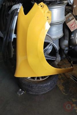 Renault Symbol sağ ön çamurluk ve tüm çıkma parçalar