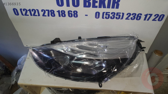 CLİO 4 SOL FAR SIFIR ORJINAL 2014