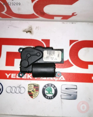 5Q0907511A 5WA907511C  KLİMA AYAR MOTORU
