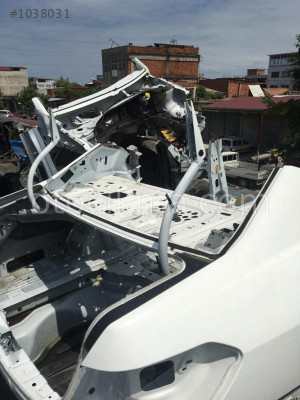 Mercedes W212 bagaj menteşeleri hatasız orjinal çıkma