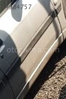 1998 model peugeot 306 1.8 benzinli çıkma sağ ön kapı bandı