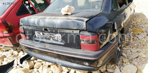 OPEL VECTRA A ÇIKMA SAĞ SOL STOP.OTO ERKAN ÜNYE