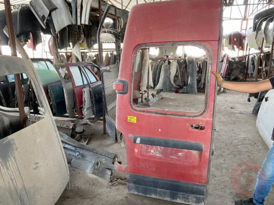 RENAULT MASTER BAGAJ KAPAĞI ÇITASI SOL ORJİNAL ÇIKMA TEMİZ