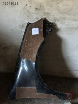 VOLKSWAGEN GOLF 5 SAĞ ÖN ÇAMURLUK