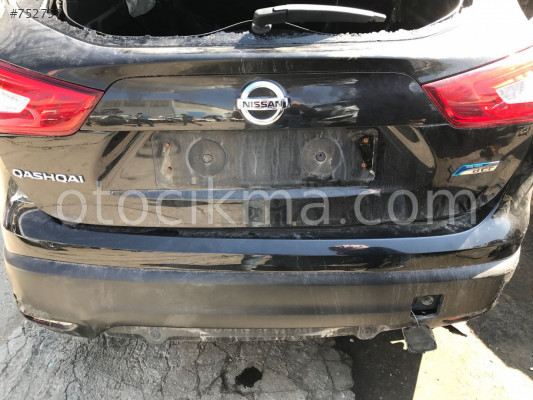 2015-2016 NISSAN QASHQAİ 1.5  ÇIKMA ARKA TAMPON.