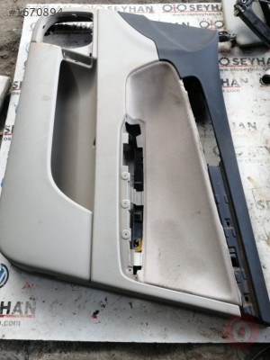 Audi a3 2010 sağ ön kapı kartonu