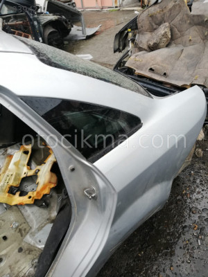 Fiat Linea Sol arka çamurluk gri hatasız orjinal çıkma