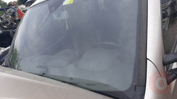 2011 model fiat doblo safeline çıkma ön cam