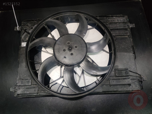Mercedes A Serisi W177 W247 W118 Fan A2479060100