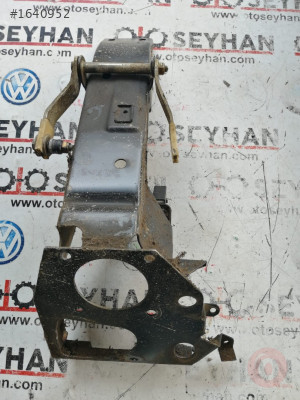 BMW 5 serisi e34 1990 fren pedalı braketi