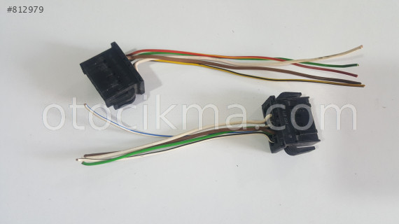 AUDİ A6 95-97 ELEKTRİKLİ AYNA SOKETİ  ORJİNAL ADET FİYATI