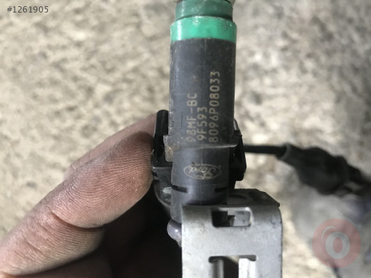 1998-04 fiesta 1.4 benzinli entektör ve tesisatı