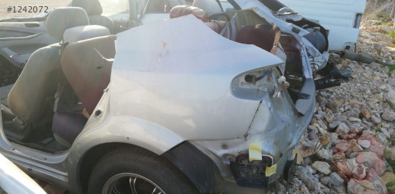 chevrolet lacetti çıkma sol arka çamurluk komple.