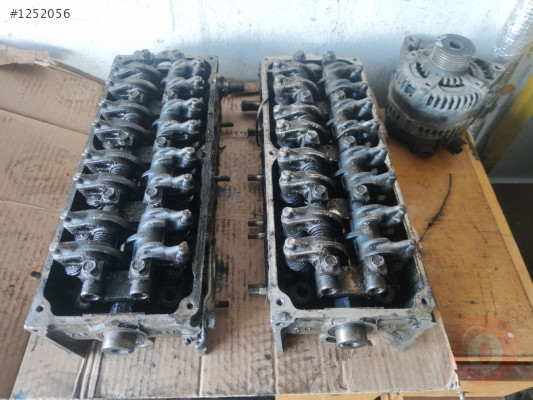 Mazda 323 silindir kapağı
