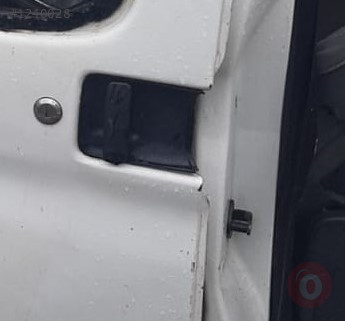 2000 model peugeot partner 1.9 d çıkma sağ sürgü kapı kilidi
