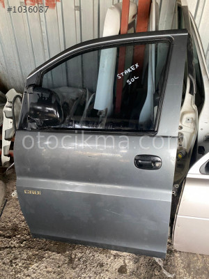 HYUNDAİ STAREX SOL ÖN KAPI ÇIKMA PARÇA