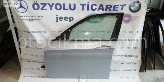 BMW f20 1 serisi sol ön kapı