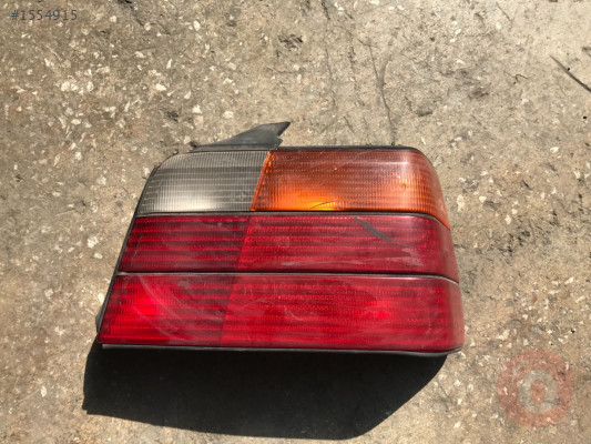 BMW 3 serisi E36 sağ stop lambası çıkma orjinal