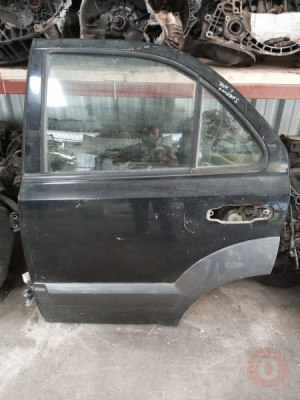 KİA SORENTO SOL ARKA KAPI