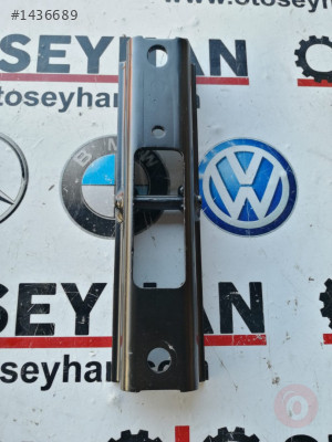 2K0883873 volkswagen caddy arka koltuk kilit yuvası