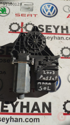 0130821697 105406301 vw passat sol arka cam motoru