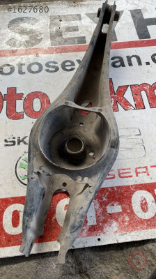 volkswagen golf 7 sağ arka helezon alt tablası