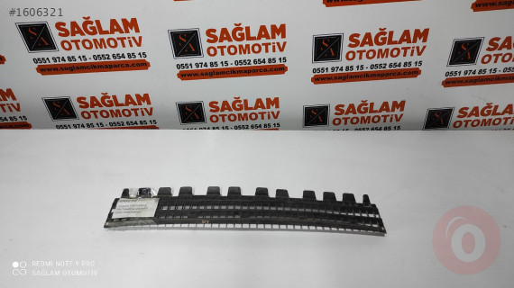 RENAULT MEGANE-2 ÇIKMA  ÖN TAMPON IZGARASI OEM; 8200258000