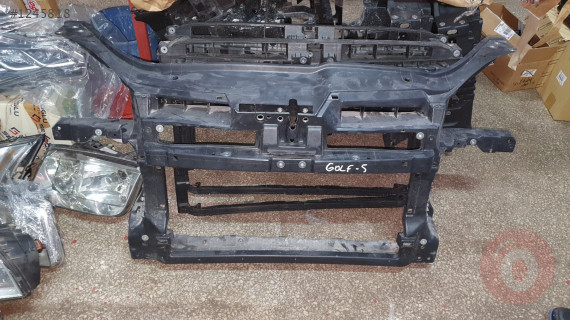 GOLF 5 ÖN PANEL