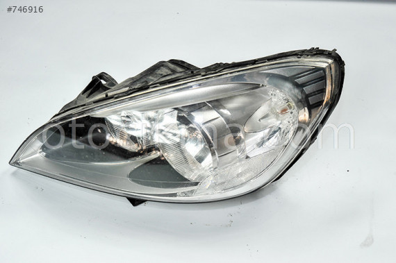 2012 VOLVO S60 HATASIZ SAĞ FAR.