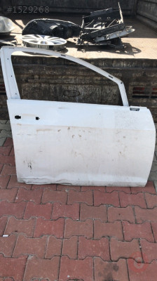 GOLF 7.5 SAĞ ÖN KAPI