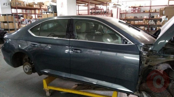 SKODA SUPERB 2015 2022 SAĞ ARKA KAPI B.K.(F6/F7Y) 3V5833052