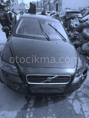 2007 VOLVO S40 ÇIKMA KESME ÖN.