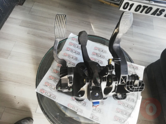 LİNEA 1.6 PEDAL TAKIMI 0518519240E