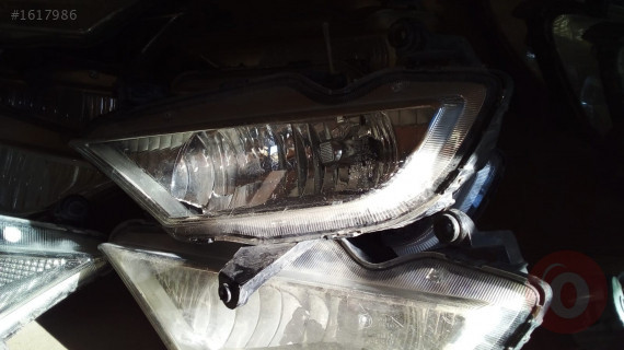çıkma parça hyundai i20 sol sis farı