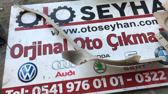 1Z5867765B skoda octavia sol arka koltuk yan eşik kaplaması