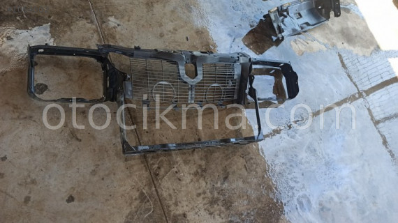 MERCEDES W202 ÖN PANEL