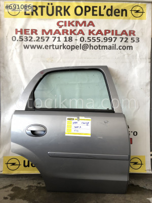 ÇIKMA OPEL CORSA C SAĞ ARKA KAPI