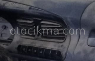 2001 model skoda felicia çıkma üfleme ızgaraları