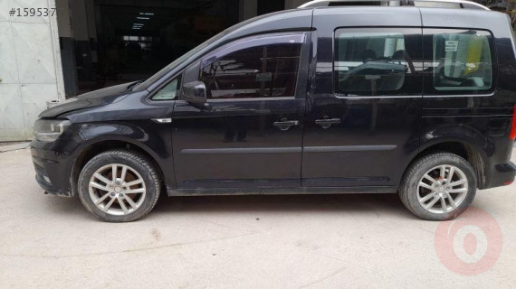 VOLKSWAGEN CADDY 2015 2019 ÇAMURLUK ÖN SOL SÖKME 2K5821021B